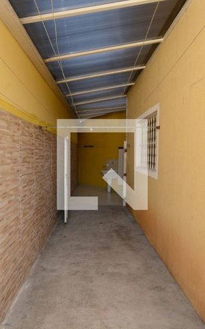 Casa para alugar com 85m², 2 quartos e 4 vagasQuintal