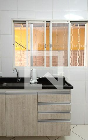 Casa para alugar com 85m², 2 quartos e 4 vagasCozinha