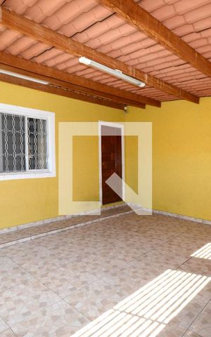Casa para alugar com 85m², 2 quartos e 4 vagasGaragem