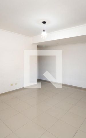 Casa para alugar com 85m², 2 quartos e 4 vagasSala