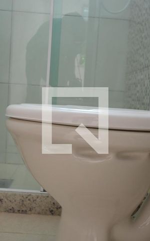 Apartamento para alugar com 70m², 3 quartos e 2 vagasBanheiro da Suite