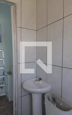 Casa à venda com 95m², 3 quartos e 1 vagaBanheiro de serviço