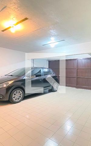 Casa à venda com 231m², 3 quartos e 4 vagasGaragem