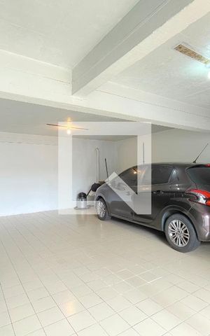 Casa à venda com 231m², 3 quartos e 4 vagasGaragem