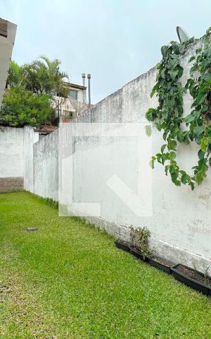 Casa à venda com 231m², 3 quartos e 4 vagasQuintal