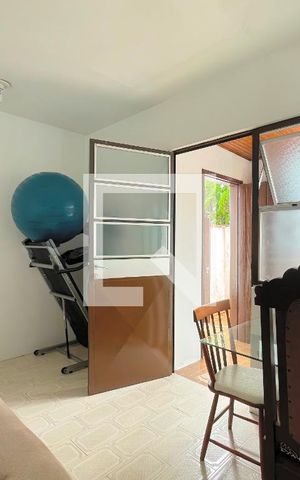 Casa à venda com 231m², 3 quartos e 4 vagasQuarto de Serviço 1
