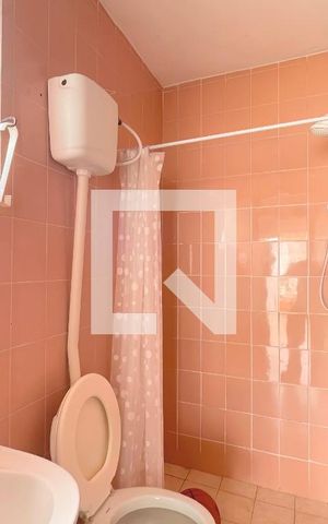 Casa à venda com 231m², 3 quartos e 4 vagasBanheiro de serviço