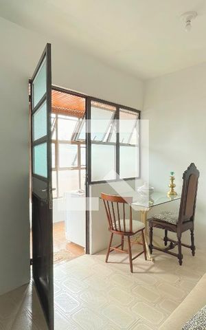 Casa à venda com 231m², 3 quartos e 4 vagasQuarto de Serviço 1