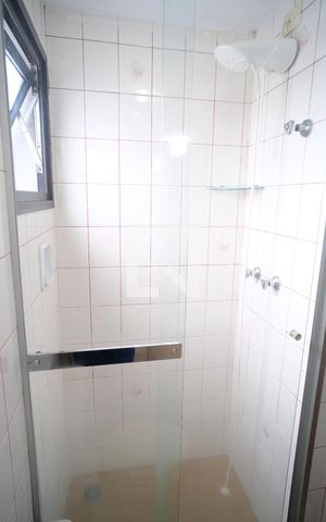 Apartamento à venda com 56m², 2 quartos e 2 vagasBanheiro da Suíte
