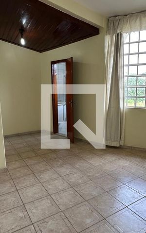 Casa para alugar com 370m², 5 quartos e 4 vagas Casa para alugar com 370m², 5 quartos e 4 vagasSuite 4
