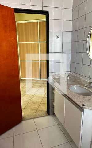 Casa para alugar com 370m², 5 quartos e 4 vagas Casa para alugar com 370m², 5 quartos e 4 vagasSuite 3