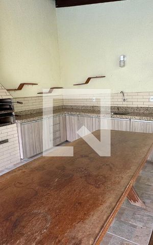 Casa para alugar com 370m², 5 quartos e 4 vagas Casa para alugar com 370m², 5 quartos e 4 vagasChurrasqueira