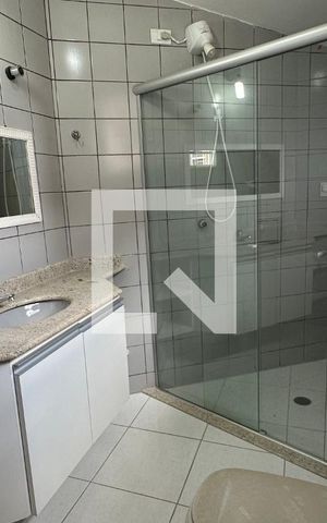 Casa para alugar com 370m², 5 quartos e 4 vagas Casa para alugar com 370m², 5 quartos e 4 vagasSuite 4