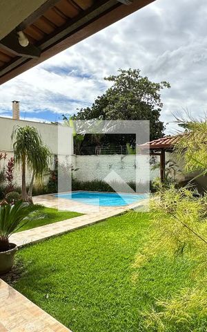 Casa para alugar com 370m², 5 quartos e 4 vagas Casa para alugar com 370m², 5 quartos e 4 vagasJardim