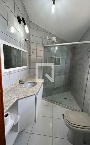 Casa para alugar com 370m², 5 quartos e 4 vagas Casa para alugar com 370m², 5 quartos e 4 vagasSuite 4