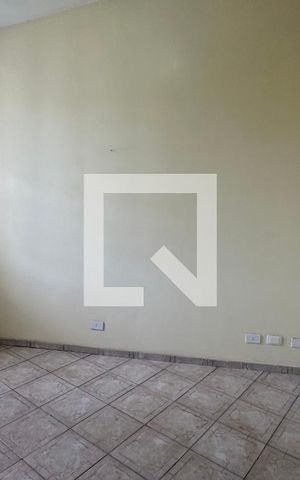 Casa para alugar com 370m², 5 quartos e 4 vagas Casa para alugar com 370m², 5 quartos e 4 vagasSuite 4