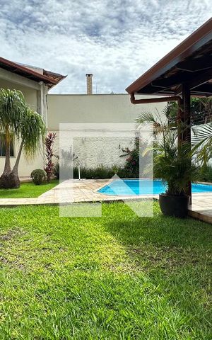 Casa para alugar com 370m², 5 quartos e 4 vagas Casa para alugar com 370m², 5 quartos e 4 vagasJardim