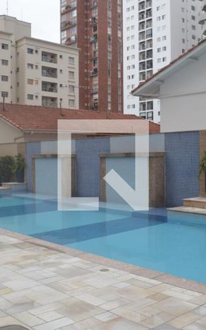 Studio à venda com 42m², 1 quarto e 1 vagaPiscina