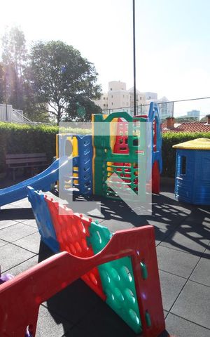 Apartamento para alugar com 70m², 3 quartos e 2 vagasÁrea comum - Playground