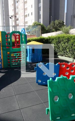 Apartamento para alugar com 70m², 3 quartos e 2 vagasÁrea comum - Playground
