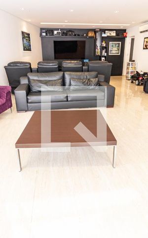 Casa à venda com 480m², 3 quartos e 4 vagasSala 1