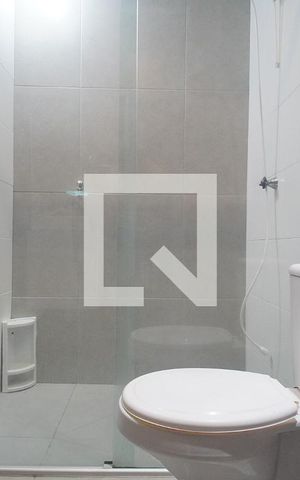 Casa à venda com 50m², 1 quarto e 1 vaga Casa à venda com 50m², 1 quarto e 1 vagaBanheiro