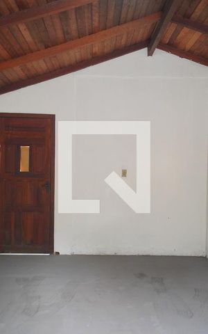Casa à venda com 50m², 1 quarto e 1 vaga Casa à venda com 50m², 1 quarto e 1 vagaGaragem
