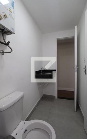 Apartamento à venda com 68m², 2 quartos e sem vaga Apartamento à venda com 68m², 2 quartos e sem vagaBanheiro da Suíte/social