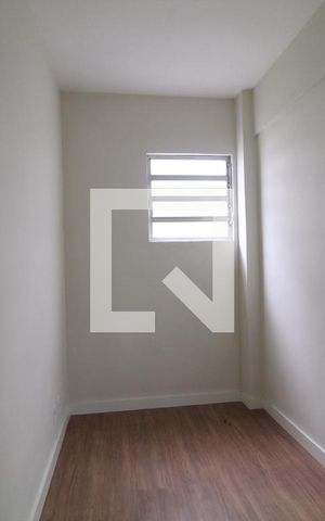 Apartamento à venda com 68m², 2 quartos e sem vaga Apartamento à venda com 68m², 2 quartos e sem vagaSala
