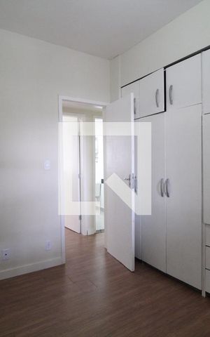 Apartamento à venda com 68m², 2 quartos e sem vaga Apartamento à venda com 68m², 2 quartos e sem vagaQuarto