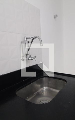 Apartamento à venda com 68m², 2 quartos e sem vaga Apartamento à venda com 68m², 2 quartos e sem vagaCozinha e Área de Serviço