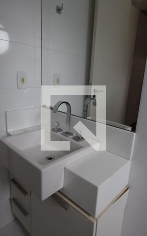 Apartamento para alugar com 90m², 2 quartos e 2 vagasBanheiro da Suíte