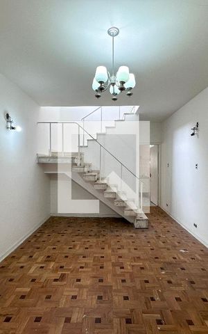 Casa para alugar com 380m², 3 quartos e 2 vagasSala