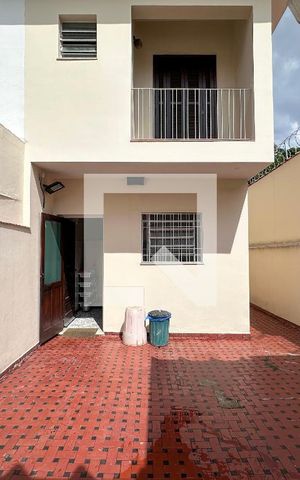 Casa para alugar com 380m², 3 quartos e 2 vagasQuintal