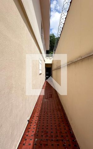 Casa para alugar com 380m², 3 quartos e 2 vagasQuintal Lateral