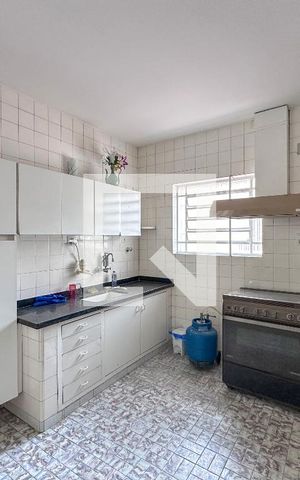 Casa para alugar com 380m², 3 quartos e 2 vagasCozinha