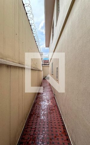 Casa para alugar com 380m², 3 quartos e 2 vagasQuintal Lateral