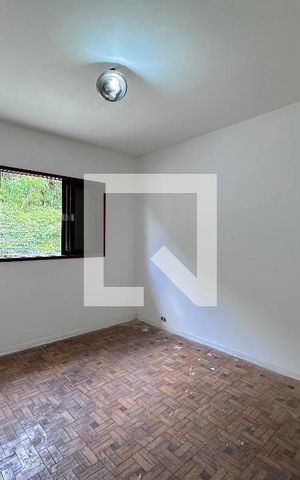 Casa para alugar com 380m², 3 quartos e 2 vagasQuarto 2
