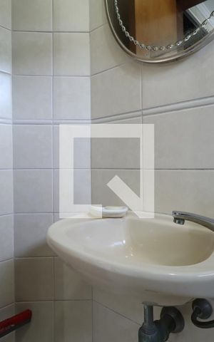 Apartamento à venda com 138m², 4 quartos e 2 vagasBanheiro de serviço