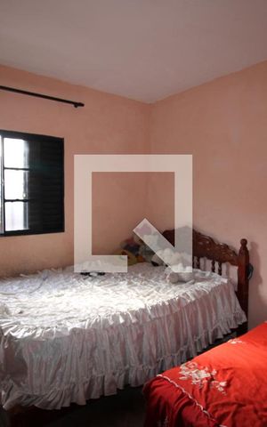 Casa para alugar com 450m², 3 quartos e 2 vagasQuarto 2