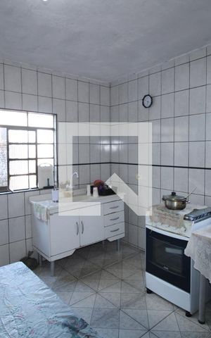 Casa para alugar com 450m², 3 quartos e 2 vagasCozinha