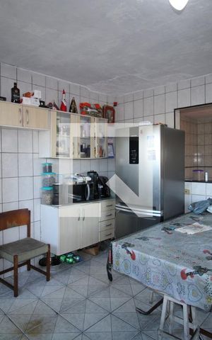Casa para alugar com 450m², 3 quartos e 2 vagasCozinha