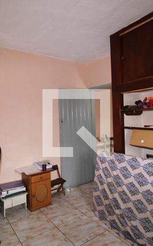 Casa para alugar com 450m², 3 quartos e 2 vagasQuarto 1