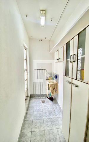 Casa à venda com 62m², 2 quartos e 1 vagaÁrea de Serviço