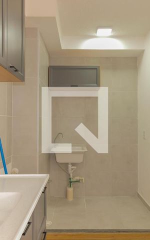 Apartamento para alugar com 35m², 2 quartos e 1 vaga Apartamento para alugar com 35m², 2 quartos e 1 vagaCozinha e Área de Serviço