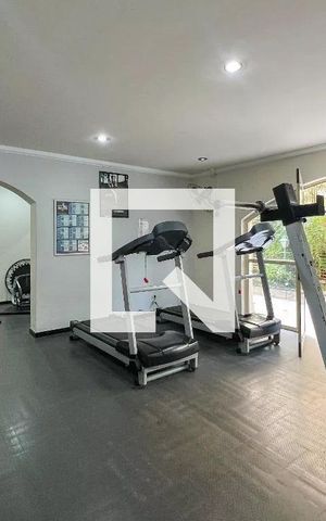 Apartamento para alugar com 65m², 2 quartos e 1 vaga Apartamento para alugar com 65m², 2 quartos e 1 vagaÁrea comum - Academia