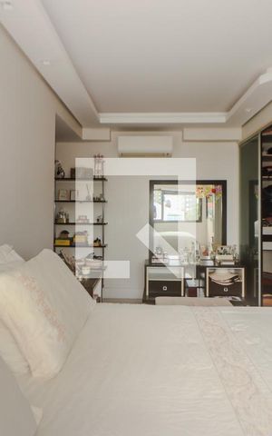 Apartamento à venda com 186m², 3 quartos e 2 vagas Apartamento à venda com 186m², 3 quartos e 2 vagasSuíte 1