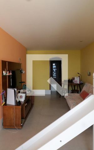 Casa à venda com 680m², 5 quartos e 5 vagasSuíte 1