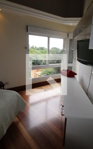 Casa para alugar com 800m², 5 quartos e 8 vagasSuite 2