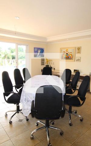 Casa para alugar com 800m², 5 quartos e 8 vagasSala 2